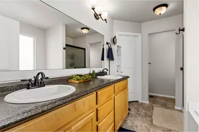 912 Barn Yard Dr, Windsor, CO 80550 - Photo 11