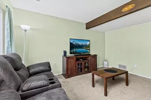 985 W 10th St, Loveland, CO 80537 - Photo 7