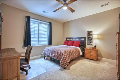 2430 Summerlin Ln, Longmont, CO 80503 - Photo 35