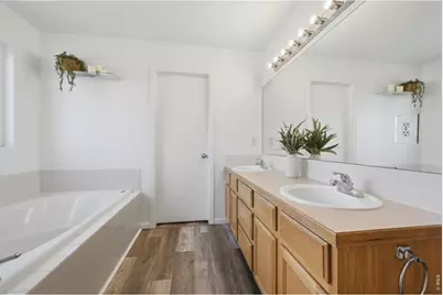 938 Wisteria Dr, Loveland, CO 80538 - Photo 29