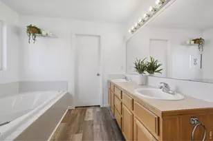 938 Wisteria Dr, Loveland, CO 80538 - Photo 29