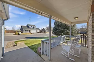 938 Wisteria Dr, Loveland, CO 80538 - Photo 5