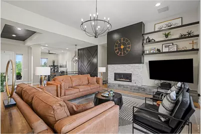 5615 Sunridge Dr, Parker, CO 80134 - Photo 7