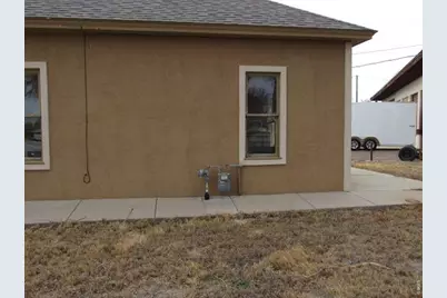 406 Hamilton St, Sterling, CO 80751 - Photo 5