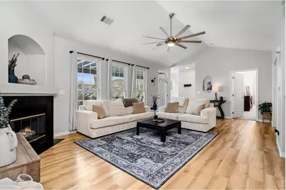 4672 W 20th St Rd #2125, Greeley, CO 80634 - Photo 5