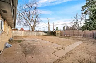 1112 27th St, Greeley, CO 80631 - Photo 31