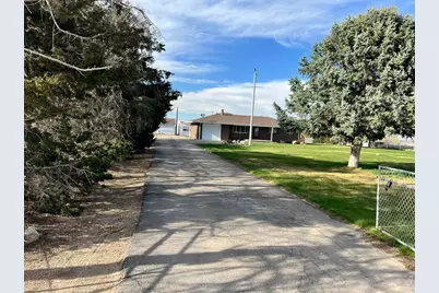 19089 County Road 50.5, La Salle, CO 80645 - Photo 3