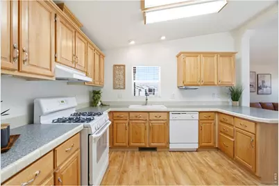 898 Sunchase Dr, Fort Collins, CO 80524 - Photo 9