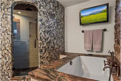 1505 W Prospect Rd, Fort Collins, CO 80526 - Photo 41