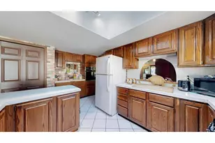 1534 W 28th St, Loveland, CO 80538 - Photo 11