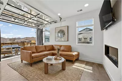 19518 E Sunset Cir, Aurora, CO 80015 - Photo 5