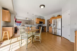 539 Abbey Dr, Longmont, CO 80504 - Photo 11