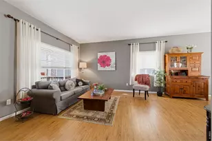 539 Abbey Dr, Longmont, CO 80504 - Photo 5