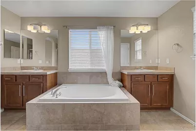 2145 Longfin Dr, Windsor, CO 80550 - Photo 31