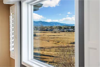 5804 Huntington Hills Dr, Fort Collins, CO 80525 - Photo 21