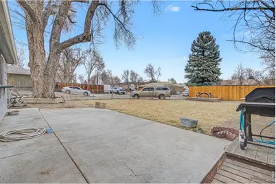 1230 Hover St, Longmont, CO 80501 - Photo 9