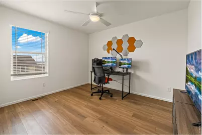 17563 W 93rd Pl, Arvada, CO 80007 - Photo 35