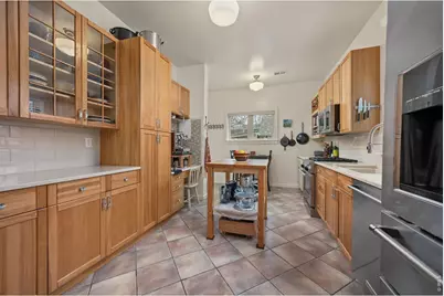 409 E 7th St, Loveland, CO 80537 - Photo 17