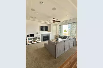 5213 Cherrywood Ln, Johnstown, CO 80534 - Photo 7