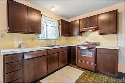 600 36th Ave Ct, Greeley, CO 80634 - Photo 9