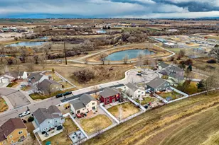 421 Wrybill Ct, Loveland, CO 80537 - Photo 31