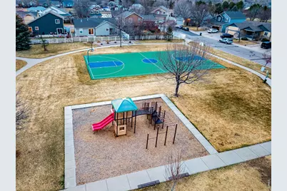 421 Wrybill Ct, Loveland, CO 80537 - Photo 37