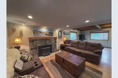 14884 Rist Canyon Rd, Bellvue, CO 80512 - Photo 9