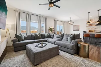 896 S Prairie Dr, Milliken, CO 80543 - Photo 13