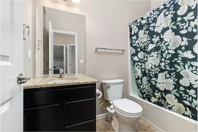 656 S Prairie Dr, Milliken, CO 80543 - Photo 17