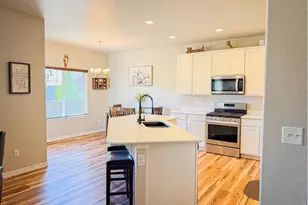 1866 Egnar St, Loveland, CO 80538 - Photo 5