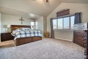 1866 Egnar St, Loveland, CO 80538 - Photo 17
