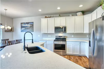 1866 Egnar St, Loveland, CO 80538 - Photo 5