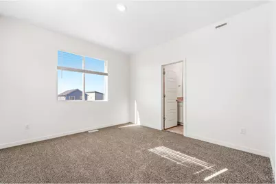3904 Lake Clark St, Evans, CO 80620 - Photo 9