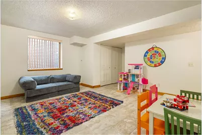 185 Mesa Ct, Louisville, CO 80027 - Photo 21