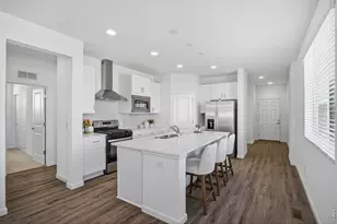 438 Overbrook Ln, Longmont, CO 80504 - Photo 9