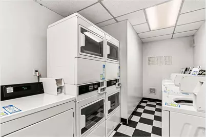 789 N Clarkson St #806, Denver, CO 80218 - Photo 17