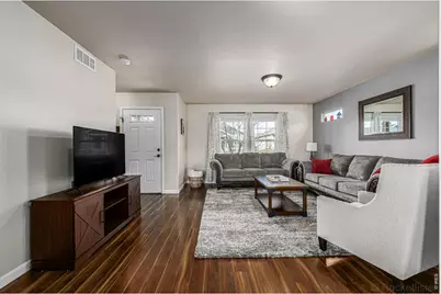 4206 Sunflower Rd, Evans, CO 80620 - Photo 5