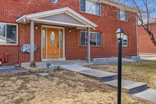 1404 Caddoa Dr, Loveland, CO 80538 - Photo 3