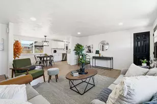 1239 Sunset St, Longmont, CO 80501 - Photo 7