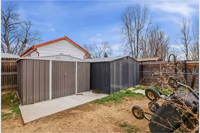 8 Elizabeth Ct, Longmont, CO 80501 - Photo 27