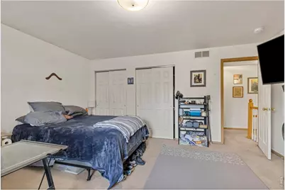 1017 Washington Ave, Loveland, CO 80537 - Photo 15