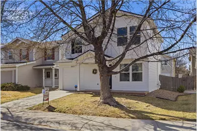 10657 Forester Pl, Longmont, CO 80504 - Photo 3