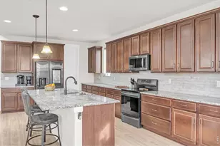 2096 Glean Dr, Windsor, CO 80550 - Photo 11