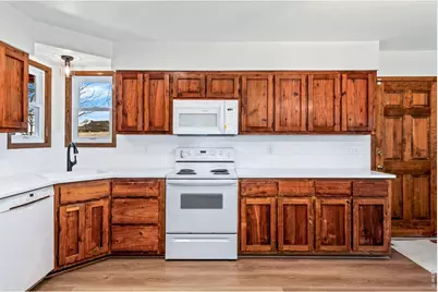 1100 S County Road 23 E, Loveland, CO 80537 - Photo 17