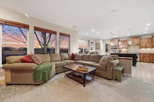 930 Weston Cir, Erie, CO 80516 - Photo 3