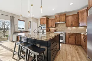 930 Weston Cir, Erie, CO 80516 - Photo 7