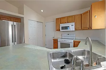 6937 Raleigh St, Wellington, CO 80549 - Photo 11