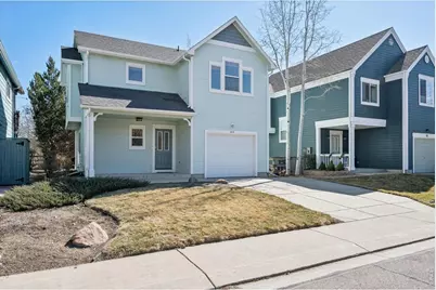 819 Thornwood Cir, Longmont, CO 80503 - Photo 23