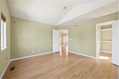 819 Thornwood Cir, Longmont, CO 80503 - Photo 9