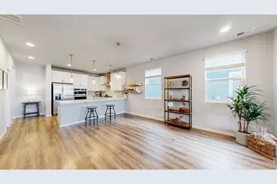 1083 Mountain Dr #B, Longmont, CO 80503 - Photo 11